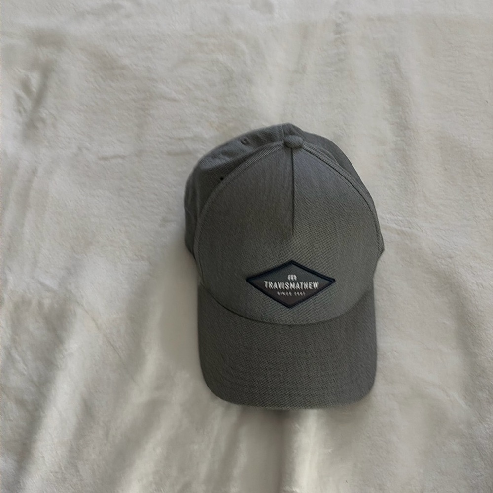 Travis Mathew Hat NWT